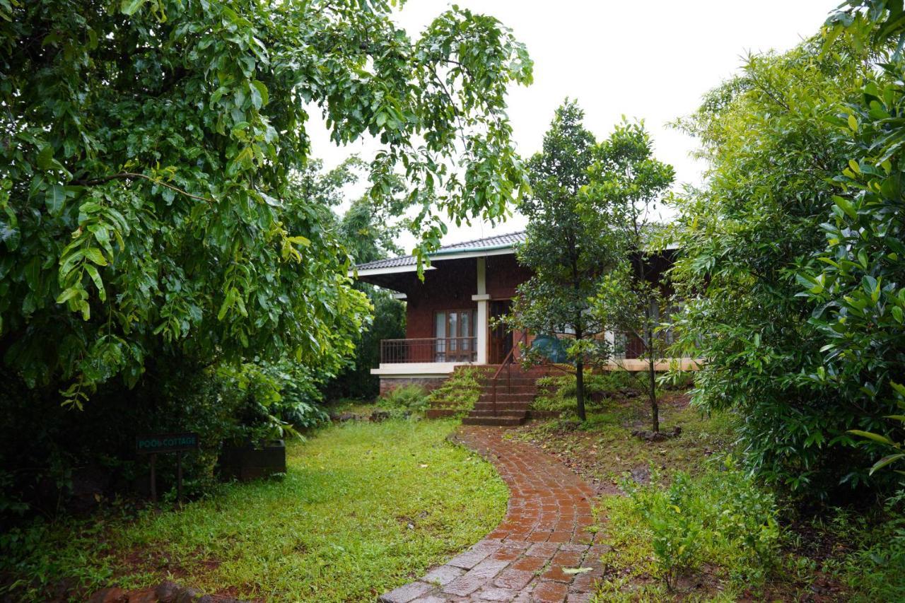 Forest Escapes Koyna Hotel Koynanagar Exterior photo