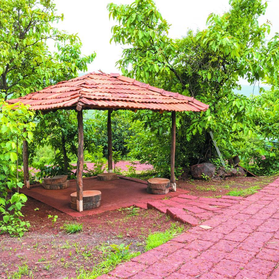 Forest Escapes Koyna Hotel Koynanagar Exterior photo